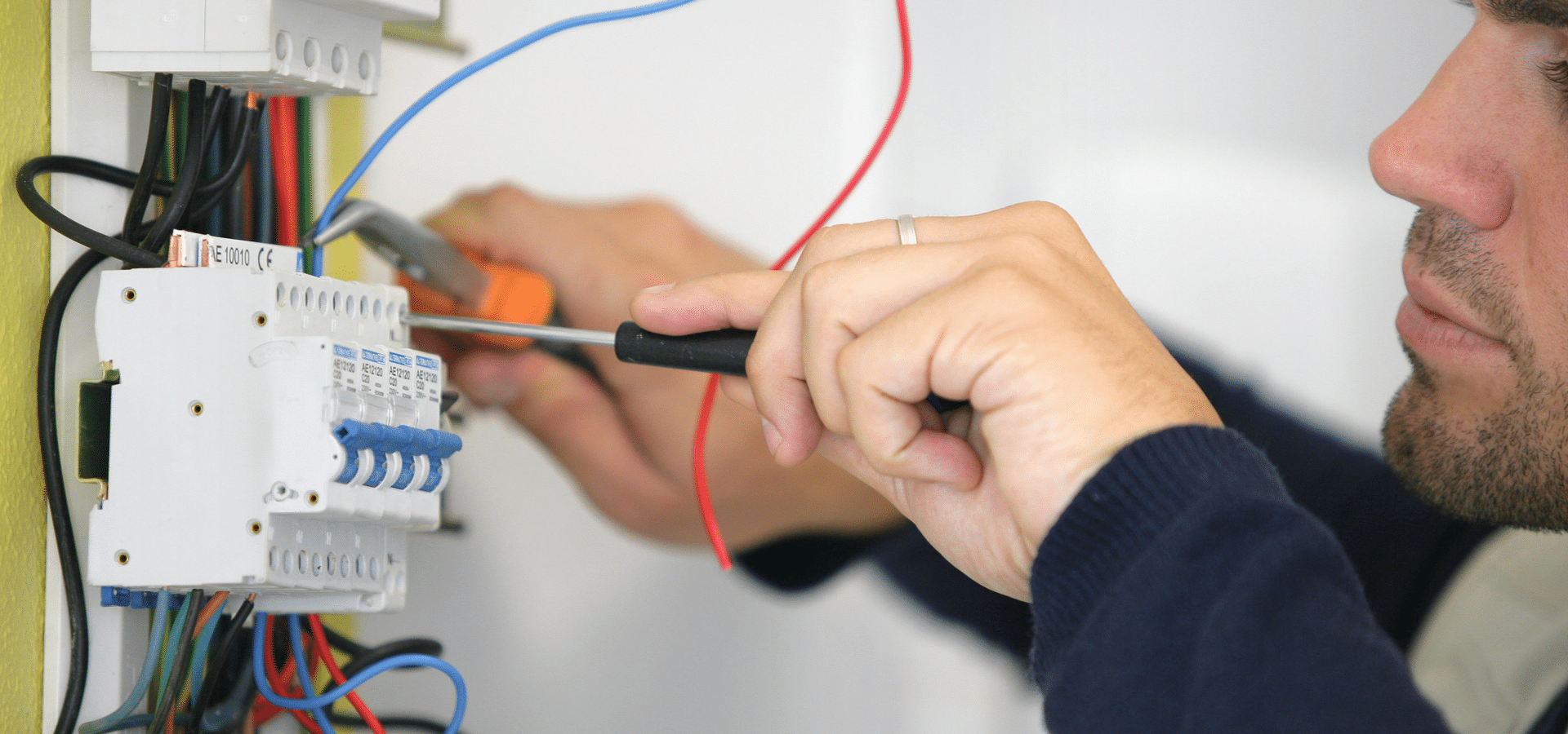 Emergency Short Circuit Repairing Service